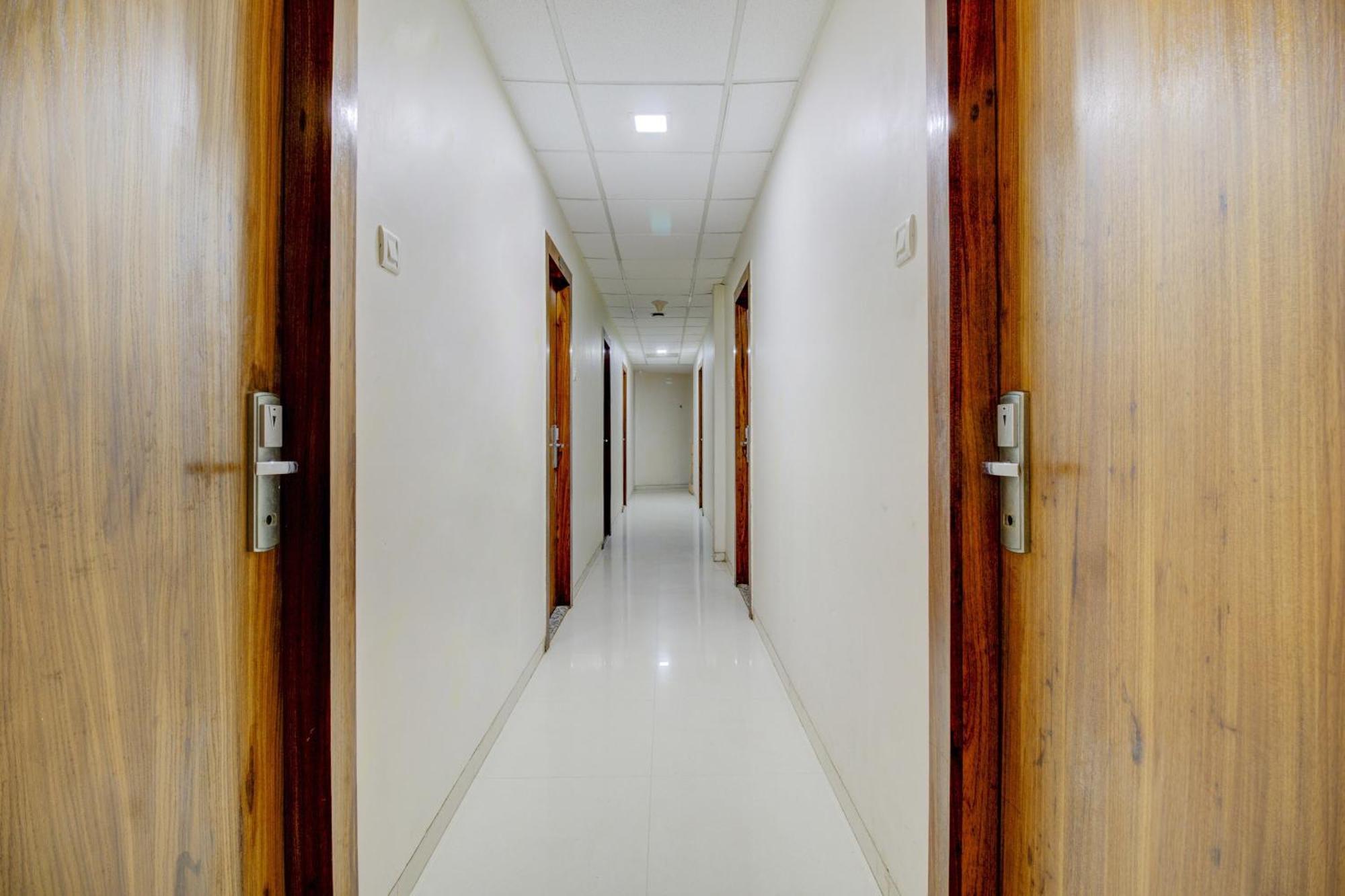 Hotel O Address Inn Bombay Exterior foto